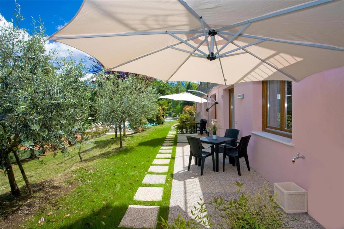 Residence Delle Rose Tremosine Buitenkant foto